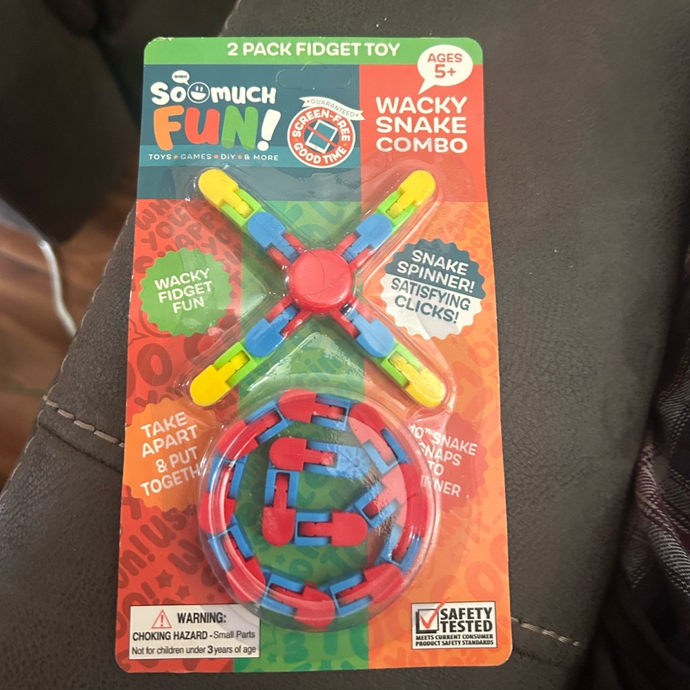 Brother Red and Blue Puzzle Spinner